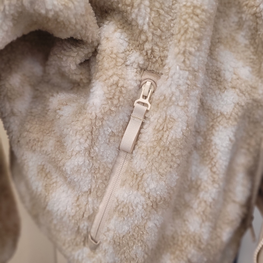 All In Motion Beige Sherpa Jacket Sz XL - Picture 7 of 12